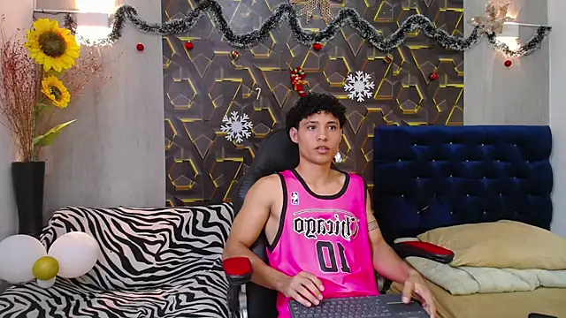 the nugge online show from December 2, 2025, 7:37 pm