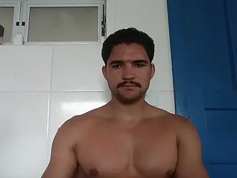 Snapshot of bigodeforte chatting on November 17, 2025, 7:18 pm bigodeforte online show from November 17, 2025, 7:18 pm