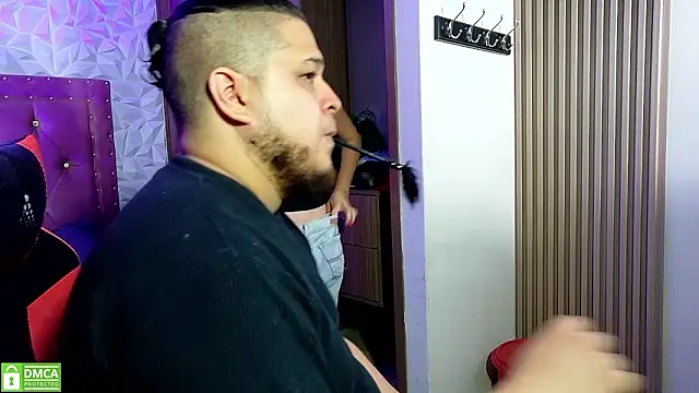 danna thiago1 online show from March 4, 2026, 1:08 pm