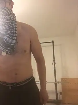 biscottosexy69 online show from December 19, 2025, 7:16 pm