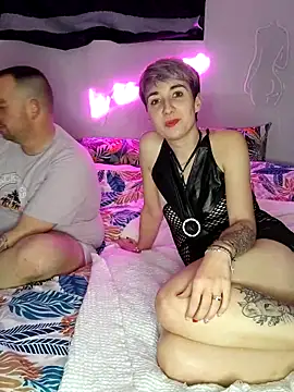 Snapshot of SMLove51 chatting on February 6, 2026, 7:54 pm SMLove51 online show from February 6, 2026, 7:54 pm