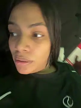 ArielleMillerr- online show from March 19, 2026, 4:29 pm