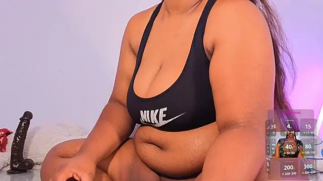 IssaNoirr online show from November 24, 2025, 3:12 pm