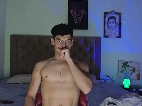 blorelopez online show from November 23, 2025, 10:42 pm