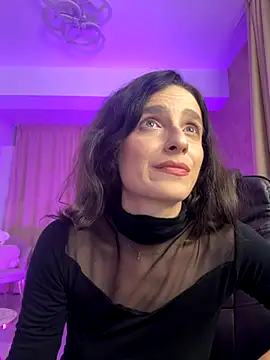 AnnaHarperX online show from October 1, 2025, 4:55 pm