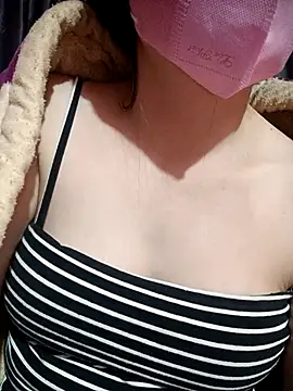 Snapshot of MiLove-Sexy chatting on November 28, 2025, 5:57 pm MiLove-Sexy online show from November 28, 2025, 5:57 pm