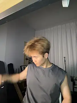 Snapshot of Juhone chatting on March 19, 2026, 3:34 pm Juhone online show from March 19, 2026, 3:34 pm