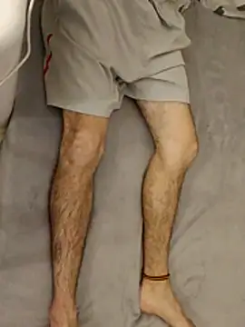 Snapshot of LariBodyMagic chatting on November 21, 2025, 11:26 pm LariBodyMagic online show from November 21, 2025, 11:26 pm