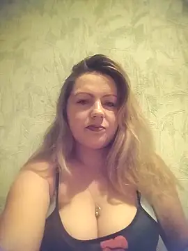 Anastasia22632 online show from December 3, 2025, 6:51 pm