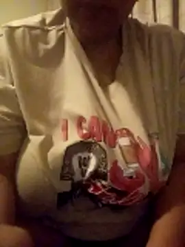 LaReineCleo online show from March 28, 2026, 12:33 am