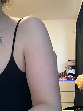 Ghostbaby02 online show from February 23, 2026, 1:44 pm