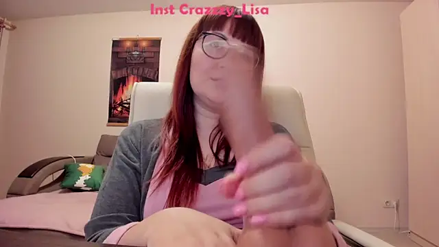 Snapshot of Foxy-lady chatting on March 19, 2025, 12:37 am Foxy-lady online show from March 19, 2025, 12:37 am