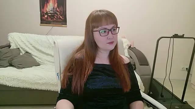 Snapshot of Foxy-lady chatting on November 19, 2025, 12:32 am Foxy-lady online show from November 19, 2025, 12:32 am