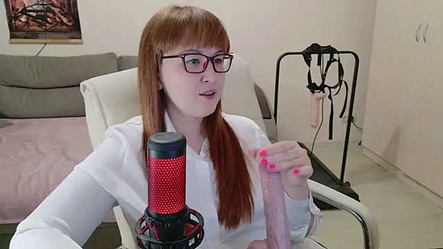 Snapshot of Foxy-lady chatting on November 1, 2025, 11:20 pm Foxy-lady online show from November 1, 2025, 11:20 pm