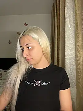 Kylie One online show from December 3, 2025, 6:51 pm