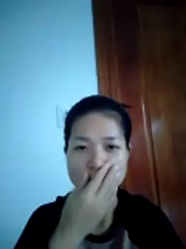 PamPii2x online show from December 5, 2025, 3:16 am