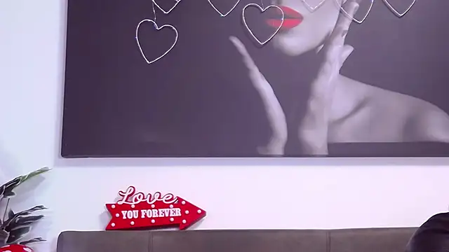 KaylinJan online show from February 21, 2026, 6:37 am