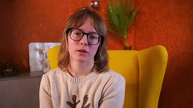 Snapshot of XuanCadavieco chatting on November 19, 2025, 4:12 am XuanCadavieco online show from November 19, 2025, 4:12 am