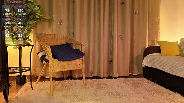 Snapshot of RozanneJordan chatting on February 27, 2026, 5:24 pm RozanneJordan online show from February 27, 2026, 5:24 pm