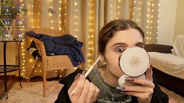 Snapshot of RozanneJordan chatting on February 19, 2026, 5:21 pm RozanneJordan online show from February 19, 2026, 5:21 pm