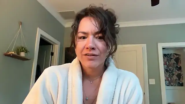 bendlikebecks online show from May 13, 2026, 11:50 am