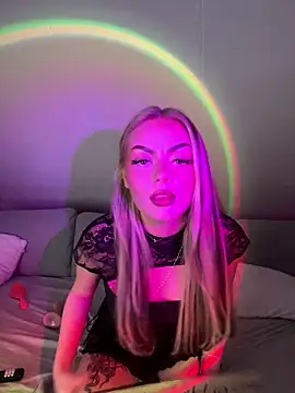 linafuntime online show from March 6, 2026, 8:15 pm