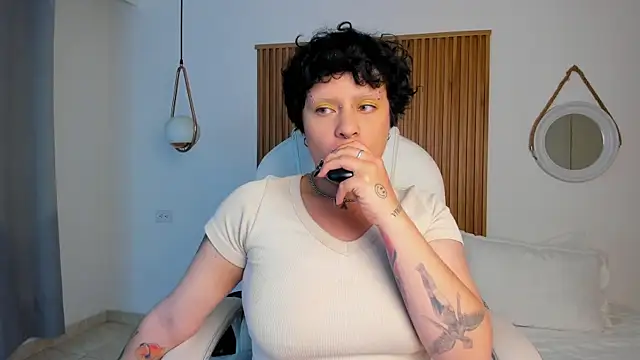 Alaska deluxe online show from March 9, 2026, 1:53 am