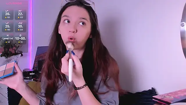 miabellee online show from December 23, 2025, 9:30 am