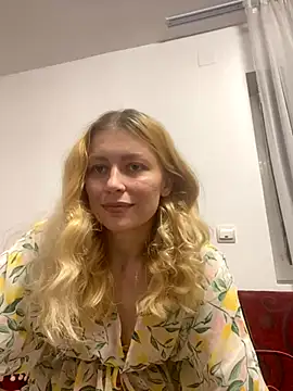 Snapshot of LexiSlimVIbe chatting on December 3, 2025, 9:14 pm LexiSlimVIbe online show from December 3, 2025, 9:14 pm