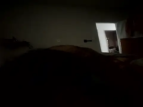 Snapshot of Bruninhahot86 chatting on November 20, 2025, 12:39 pm Bruninhahot86 online show from November 20, 2025, 12:39 pm