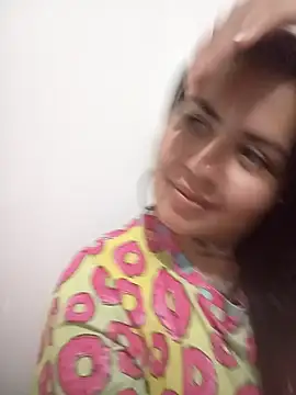 mamacalientica online show from November 19, 2025, 5:18 am