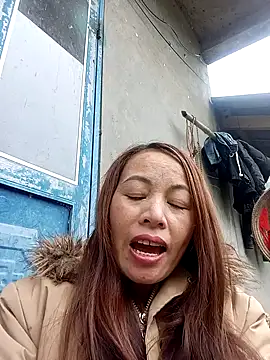 Snapshot of Stella-456 chatting on November 19, 2025, 5:07 am Stella-456 online show from November 19, 2025, 5:07 am