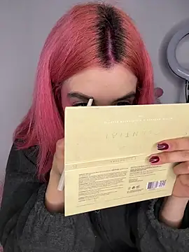 Valen-Foxx1 online show from March 28, 2026, 6:25 am