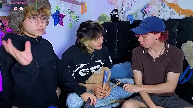 Apolo Ushi online show from March 4, 2026, 2:14 pm