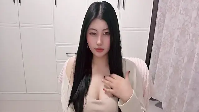 XIAOFENG-2025 online show from June 10, 2026, 10:49 am