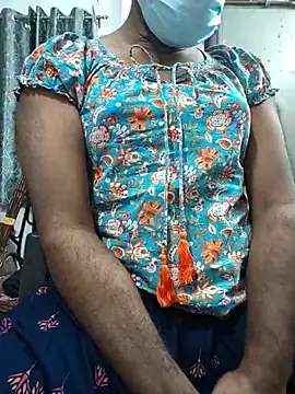 Snapshot of Littlehardon chatting on December 18, 2025, 1:48 pm Littlehardon online show from December 18, 2025, 1:48 pm