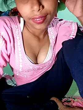 Snapshot of Hott_myraa chatting on December 3, 2025, 3:00 pm Hott myraa online show from December 3, 2025, 3:00 pm