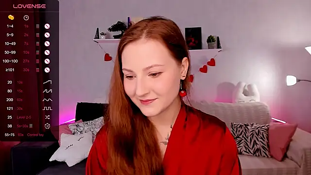 velvet cherry  online show from December 4, 2025, 9:08 am