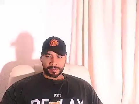 musclehetero online show from February 20, 2026, 8:16 am