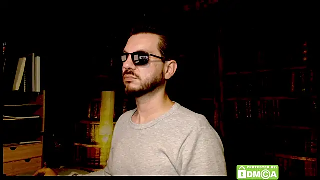 Snapshot of justshutupandwatch chatting on December 16, 2025, 4:50 am justshutupandwatch online show from December 16, 2025, 4:50 am