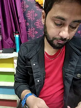 Cute Lucky online show from February 1, 2026, 7:28 am