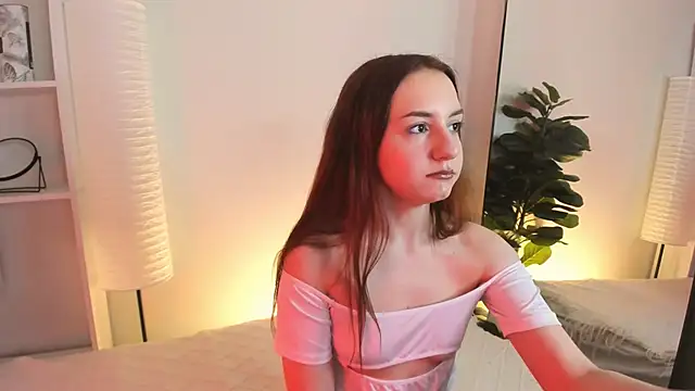 BeautifulSnake online show from March 4, 2026, 7:27 am