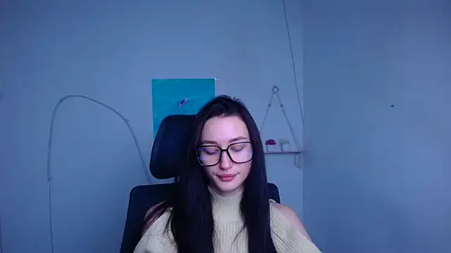 Stella XO online show from December 16, 2025, 6:28 am