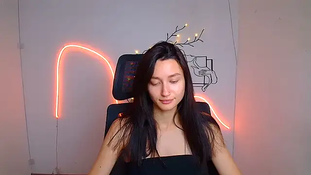 Stella XO online show from August 7, 2026, 5:57 am