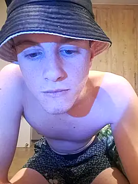 Tinny Twink RSA online show from November 19, 2025, 8:53 pm