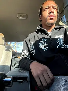 Snapshot of homedeepstrokes215 chatting on November 27, 2025, 1:33 pm homedeepstrokes215 online show from November 27, 2025, 1:33 pm