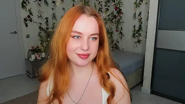 Snapshot of AirySilhouette chatting on December 3, 2025, 10:03 am AirySilhouette online show from December 3, 2025, 10:03 am