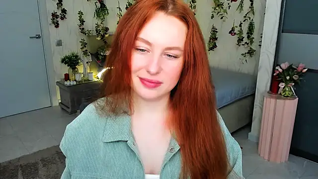 Snapshot of AirySilhouette chatting on May 5, 2026, 4:15 am AirySilhouette online show from May 5, 2026, 4:15 am