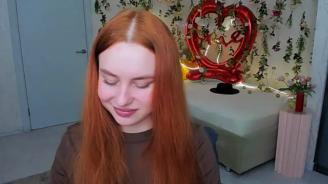 AirySilhouette online show from February 16, 2026, 7:12 pm