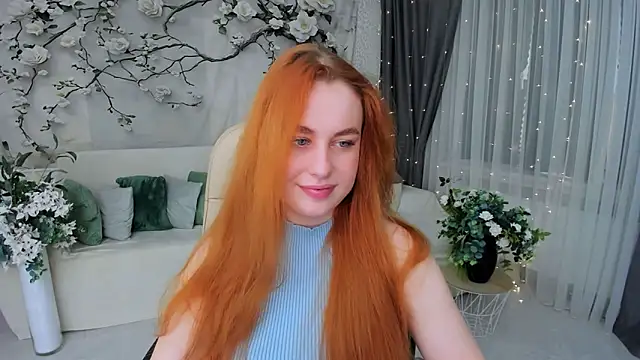 Snapshot of AirySilhouette chatting on November 25, 2025, 10:15 am AirySilhouette online show from November 25, 2025, 10:15 am